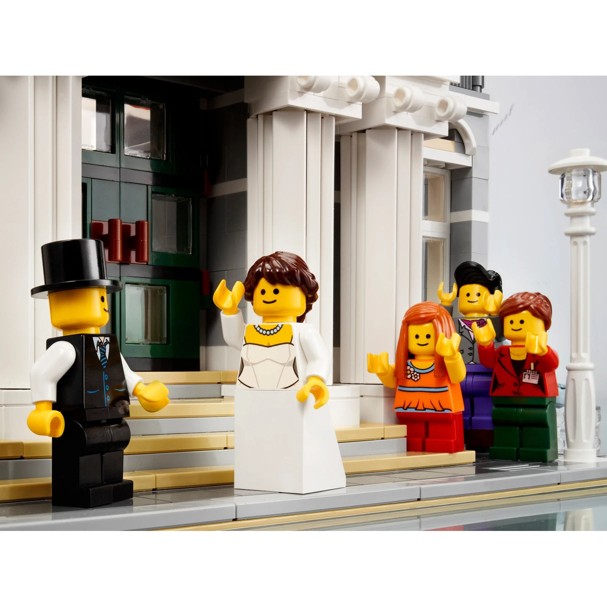 LEGO® Creator Expert Town Hall