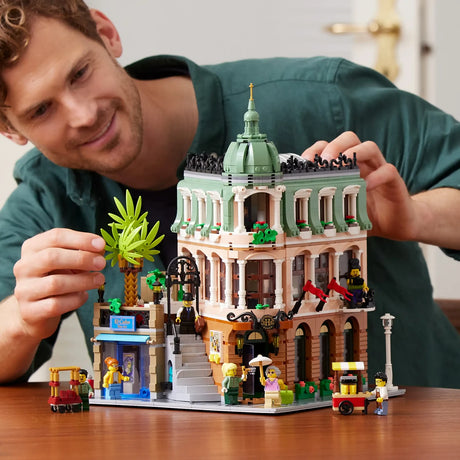 LEGO Boutique Hotel 9