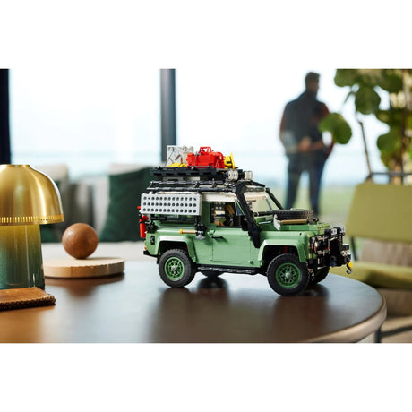 LEGO Land Rover Classic Defender 90 10