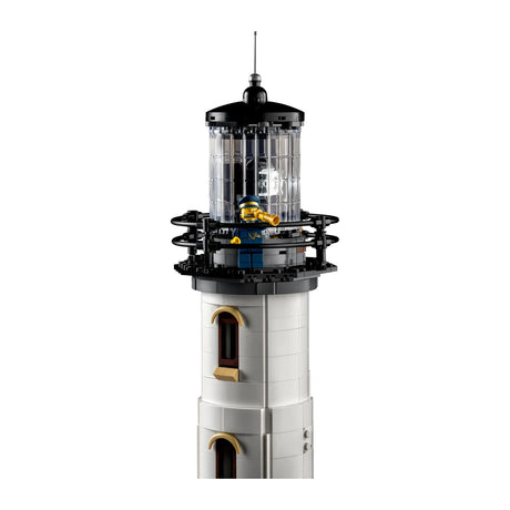 LEGO Motorised Lighthouse 3