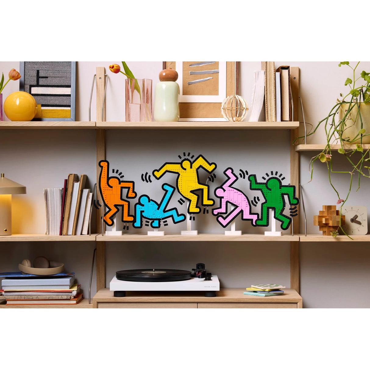 Keith Haring – Dancing Figures