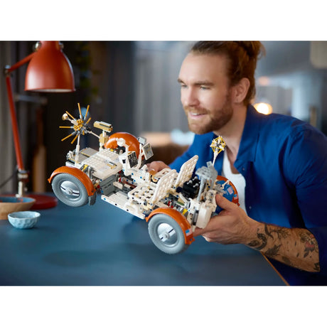 LEGO NASA Apollo Lunar Roving Vehicle 8