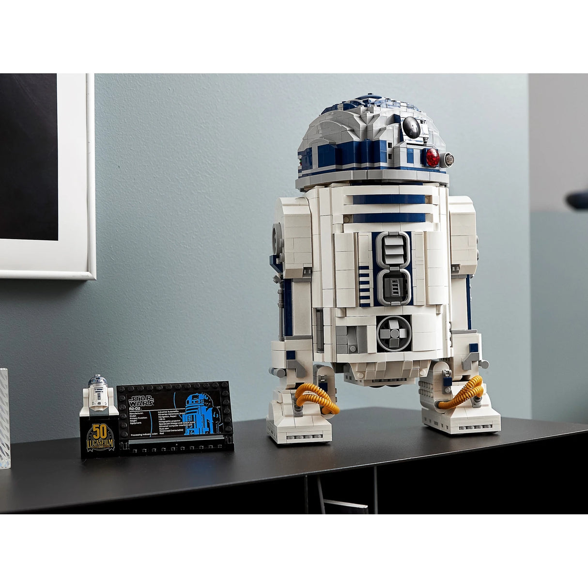 Star Wars R2-D2™